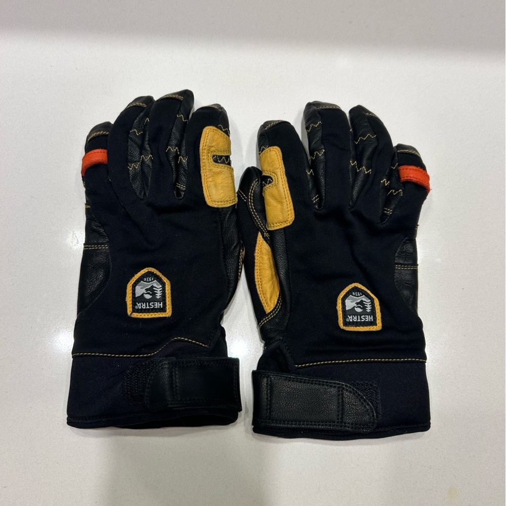 Hestra Black and Tan ErgoGrip Active Gloves